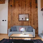 Casa Azorina - Casas Florescer Fajazinha