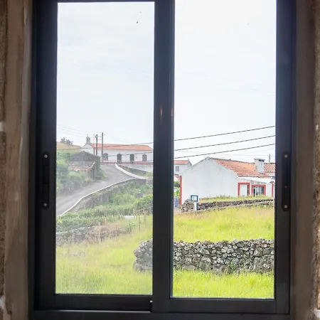 Casa Azorina - Casas Florescer Fajazinha