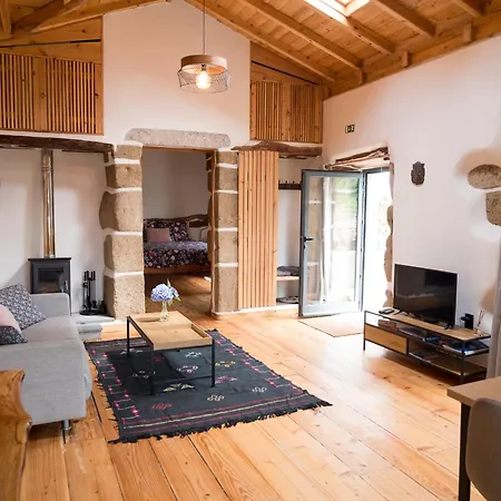 Casa Azorina - Casas Florescer * Fajazinha