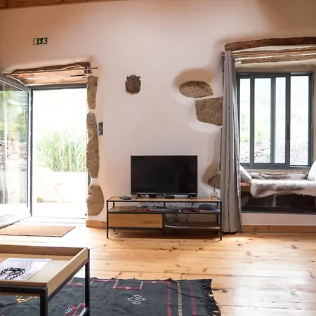 Casa Azorina - Casas Florescer Fajazinha