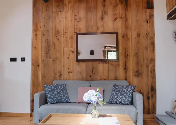 Casa Azorina - Casas Florescer Fajazinha